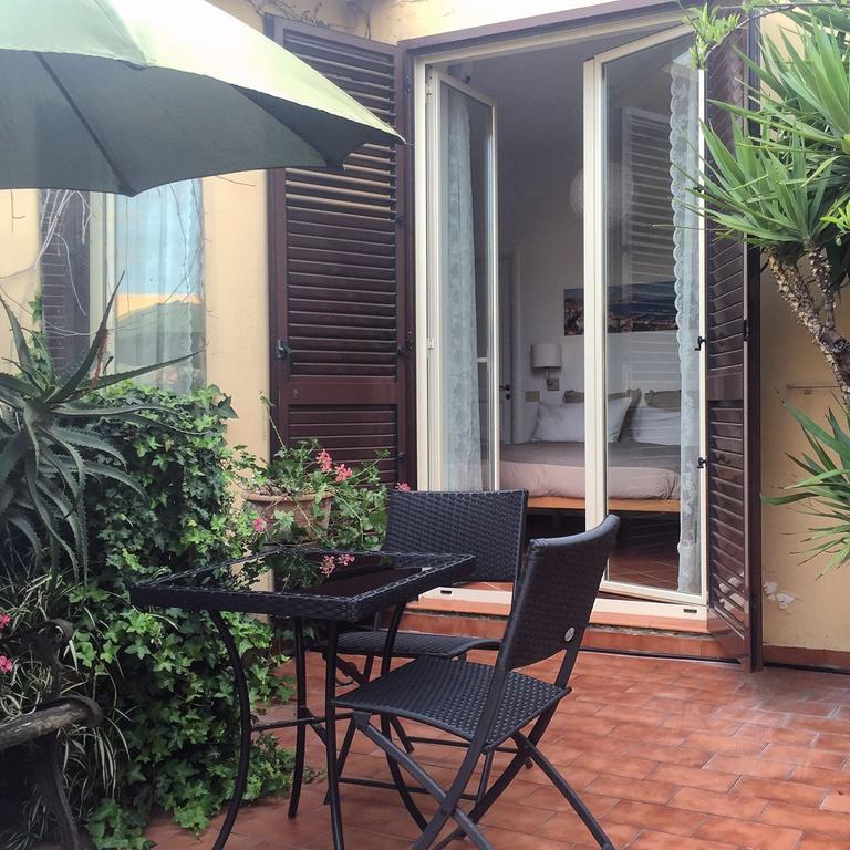 Terrazza Duomo Bed & Breakfast Napoli Ngoại thất bức ảnh