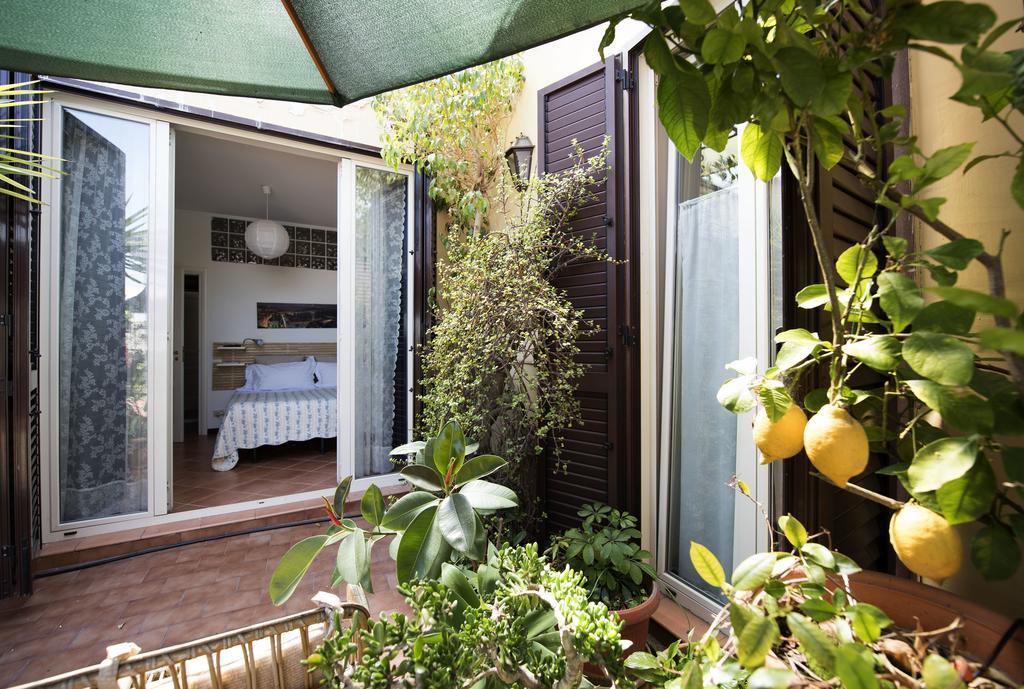 Terrazza Duomo Bed & Breakfast Napoli Ngoại thất bức ảnh